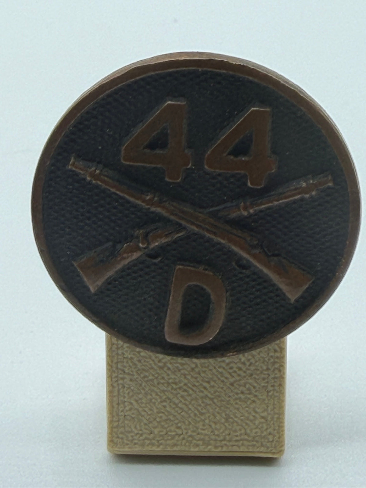 U.S. Army Infantry Collar Disk – 44th Division, Company D (Post‑WWII Era)