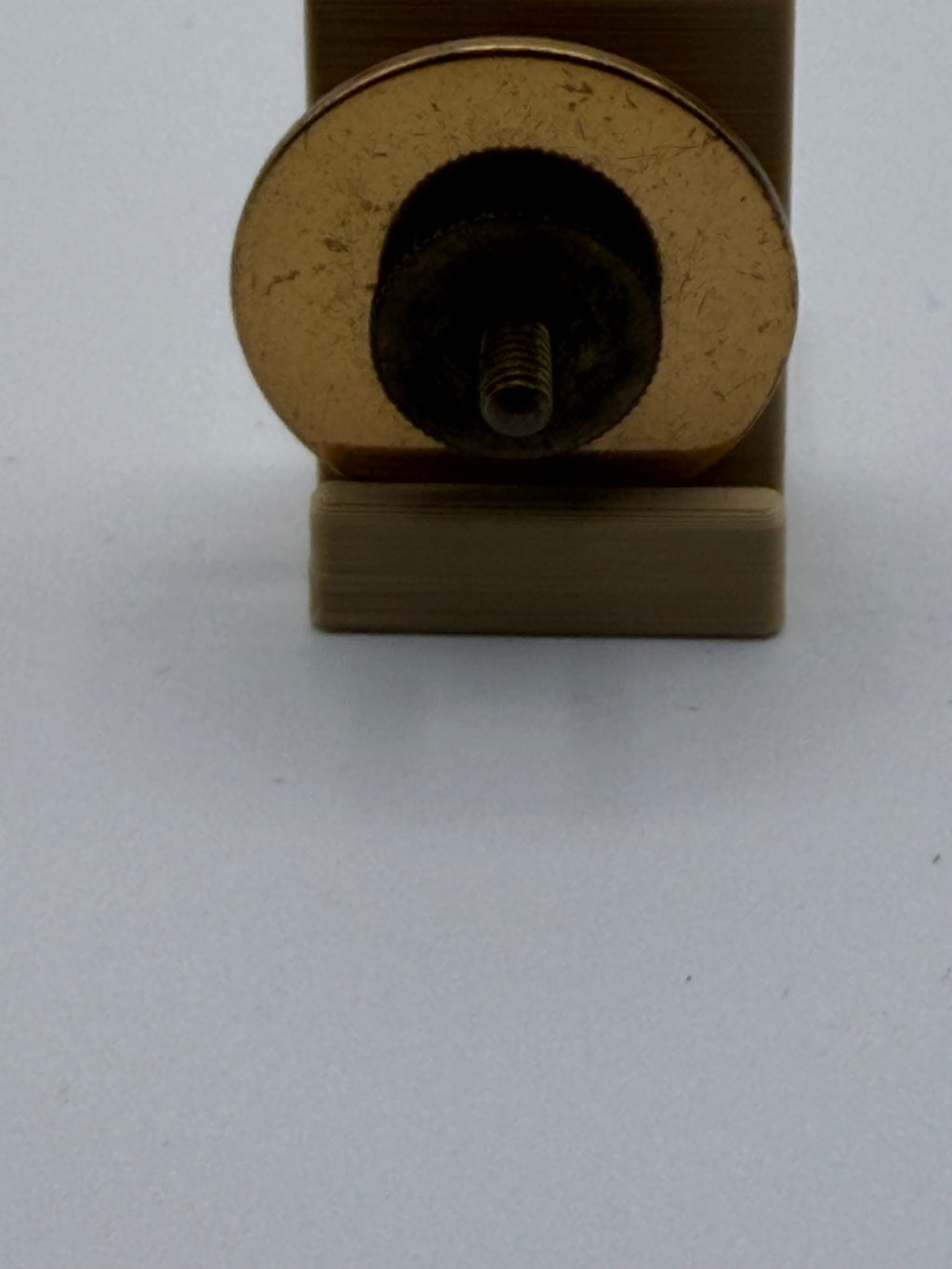 U.S. Army Infantry Collar Disk – Crossed Rifles (WWII–Post‑War Era, Smooth Field Variant)